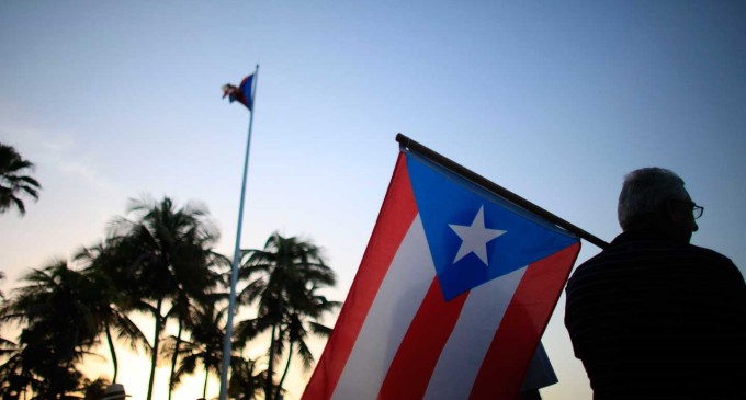This Week in Congress: How to Prevent Visa Fraud and Solve Puerto Rico’s Economic Crisis